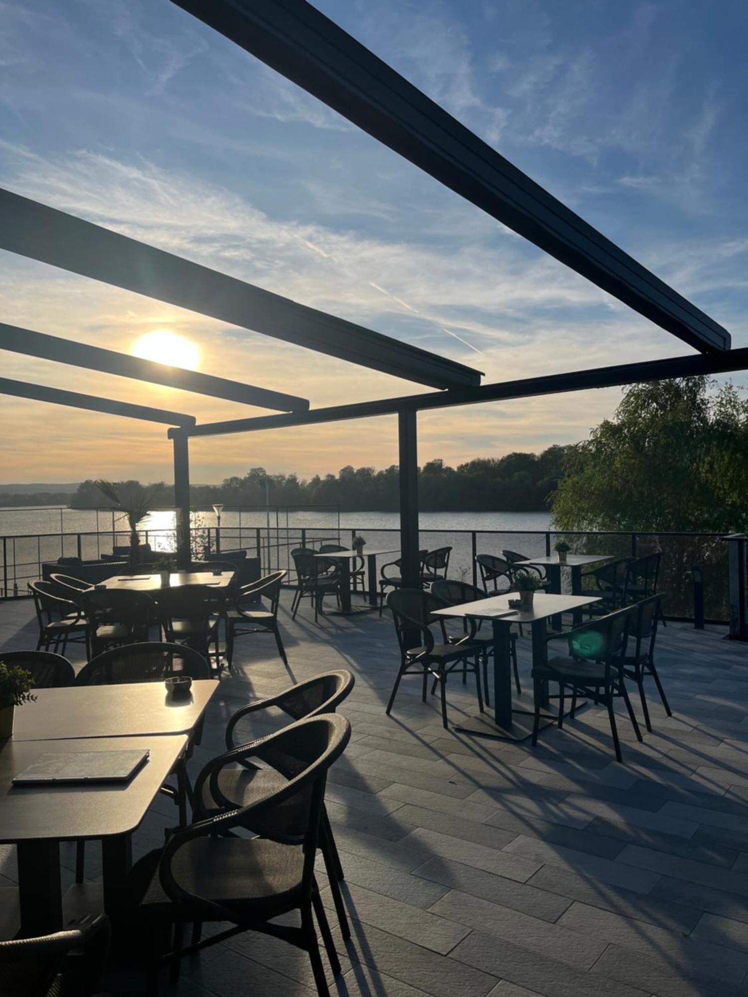 Hotel Prenociste Srebrno Jezero Veliko Gradište Exterior foto